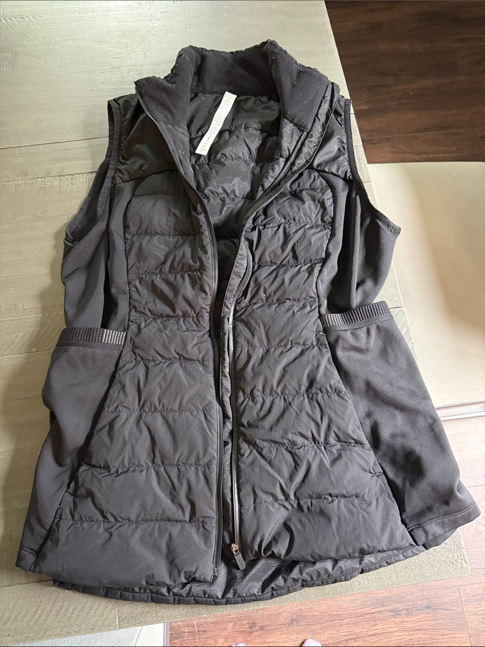 lululemon athletica Black Quilted Sleeveless Puffer Vest